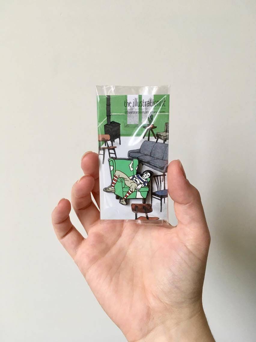 Hard enamel lazy man pin