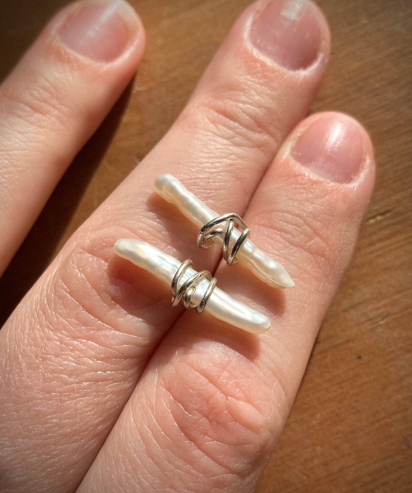 Edua earrings, pearl and silver wrap earrings